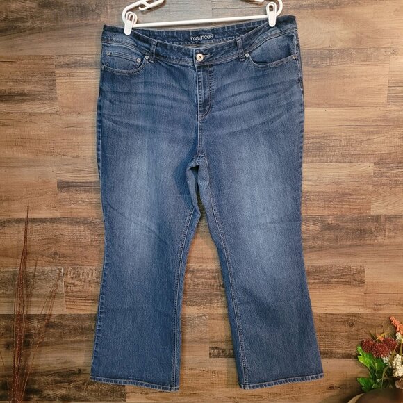 Maurices Jeans 22 S Relaxed Straight High Rise Medium Light Wash Stretch - Picture 2 of 10